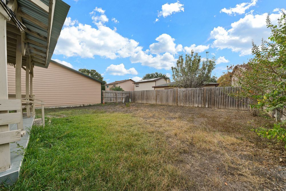 7623 Branston, San Antonio TX 78250 property image