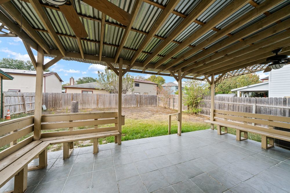 7623 Branston, San Antonio TX 78250 property image