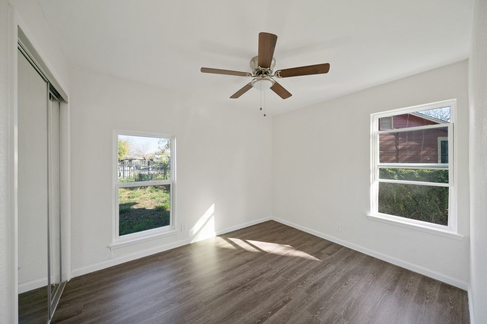 3222 Pine Hollow St, San Antonio, TX 78211-4036 property image