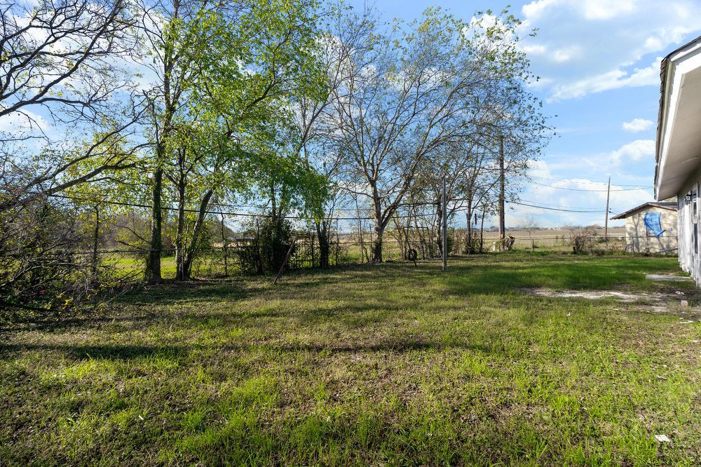 3222 Pine Hollow St, San Antonio, TX 78211-4036 property image