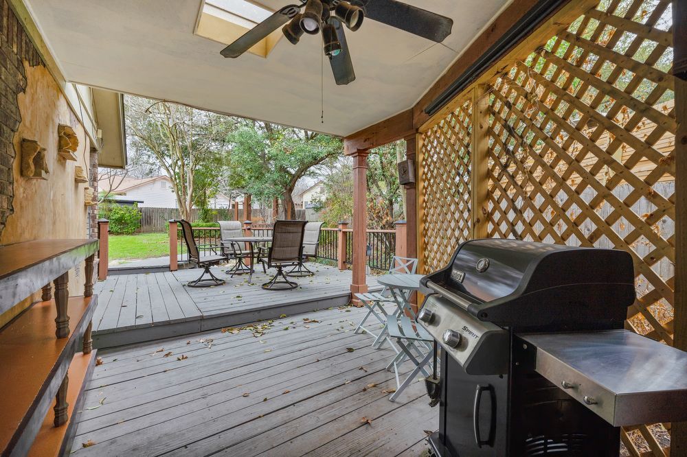 6302 Scrub Jay, San Antonio TX 78240 property image