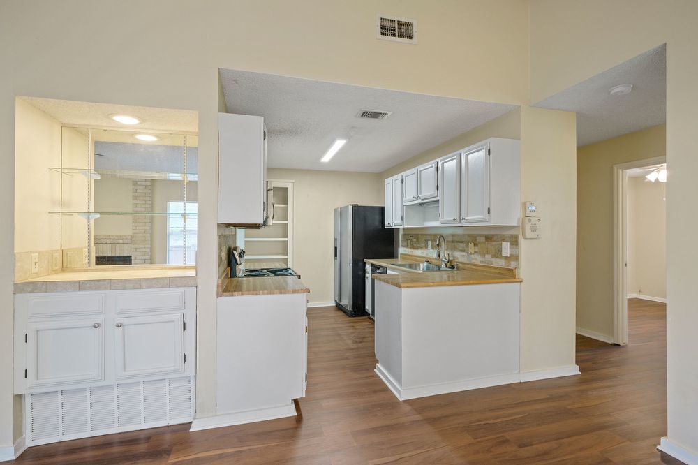 6203 Fox Creek San Antonio, TX 78247 property image