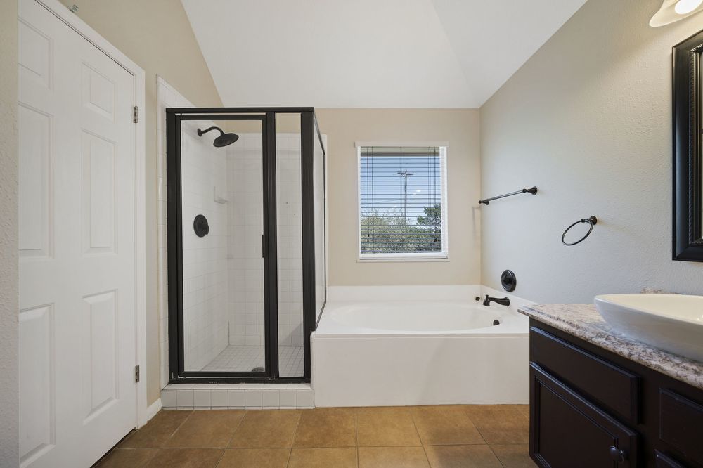 14235 Red Maple Wood San Antonio, TX 78249 property image