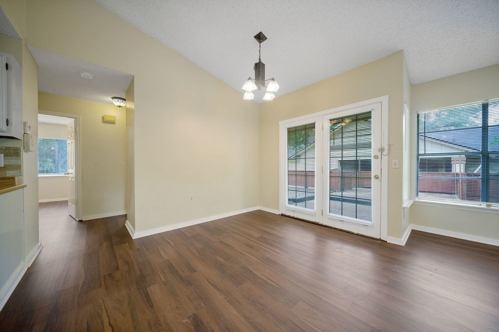 6203 Fox Creek San Antonio, TX 78247 property image