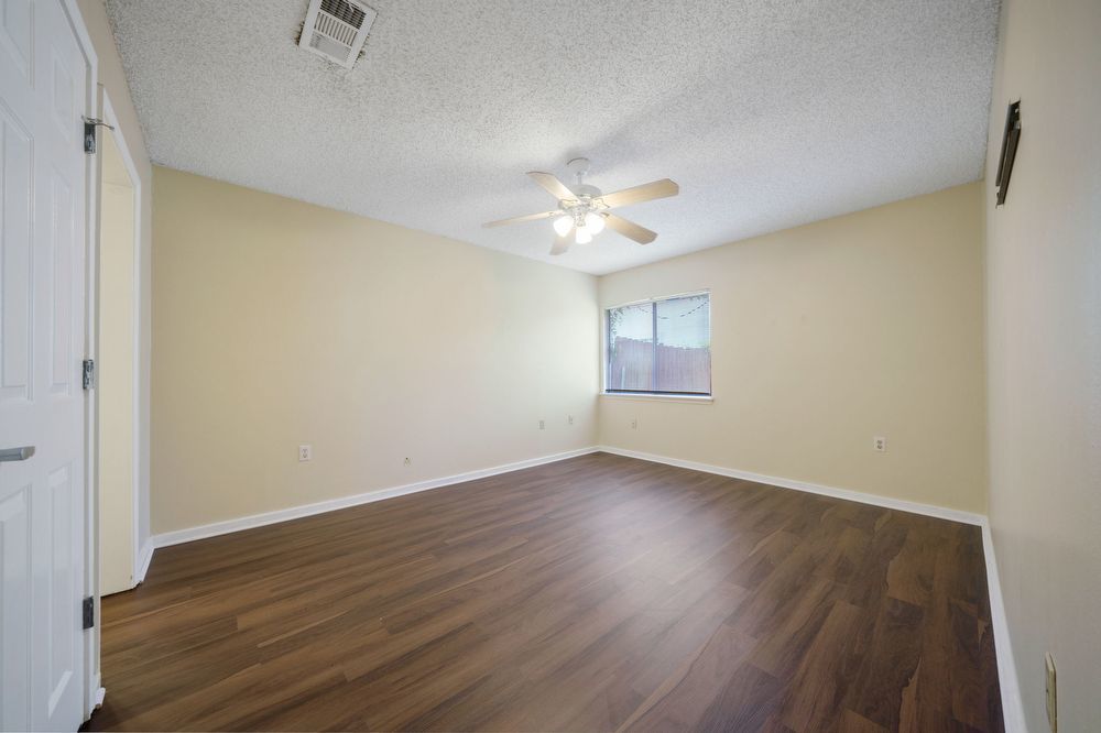 6203 Fox Creek San Antonio, TX 78247 property image