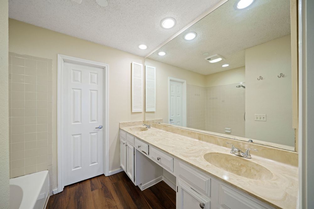 6203 Fox Creek San Antonio, TX 78247 property image