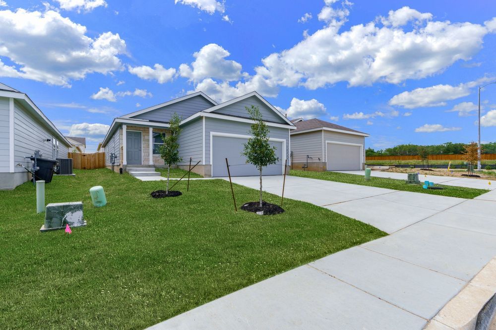 10266 Asta Trail, San Antonio TX 78224 property image