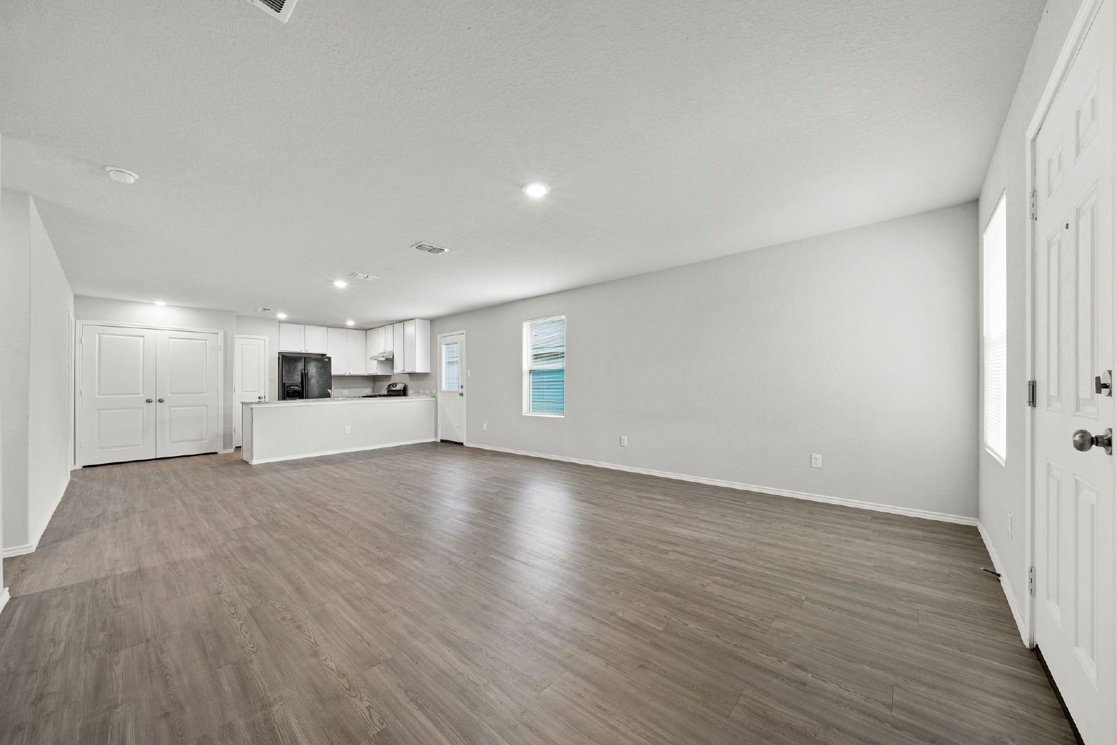 8527 Western Tanager, San Antonio TX 78245 property image