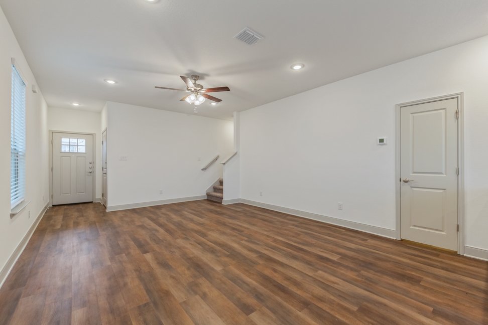 7612 Briarwood Pass #101, San Antonio TX 78252 property image