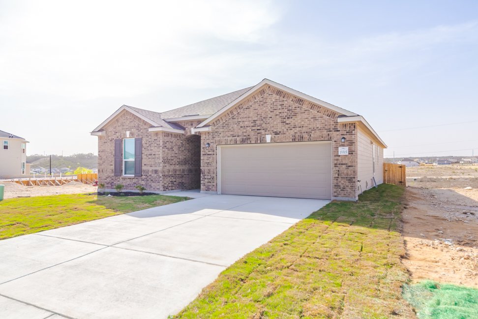 15515 Electra Circle, San Antonio, TX 78245 property image