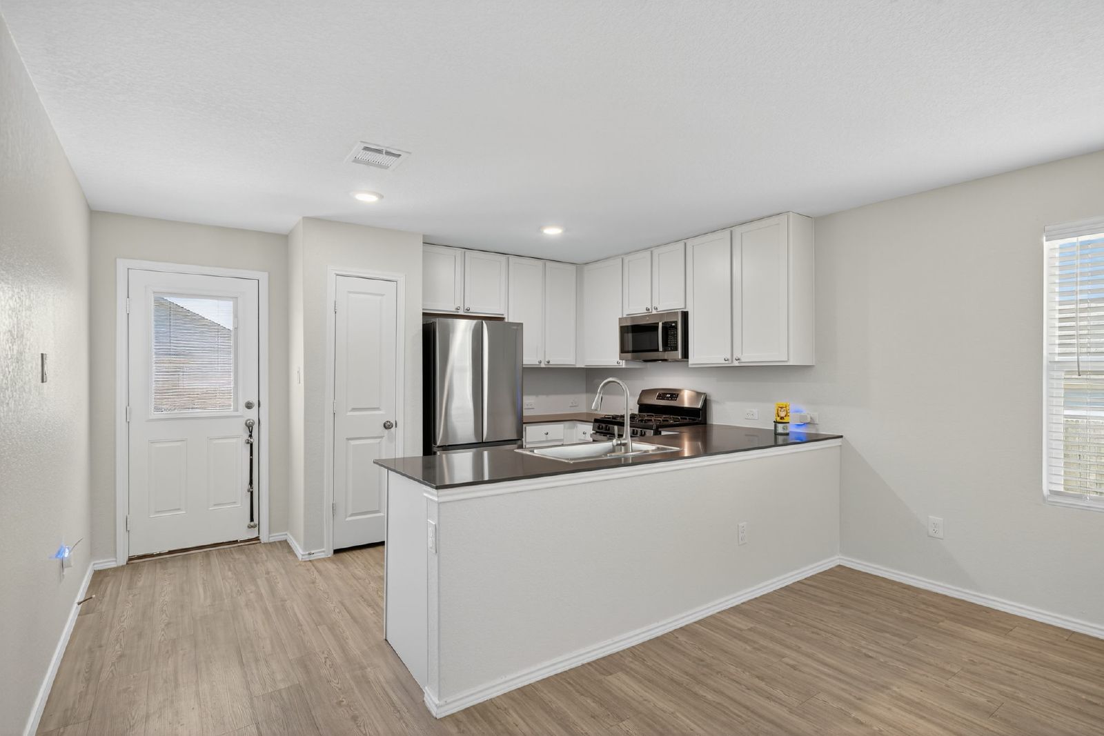 5331 Hornbeck Hts, Converse, TX 78109 property image