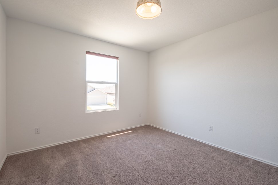 9051 Navarro Vista, Seguin, TX 78155, USA property image