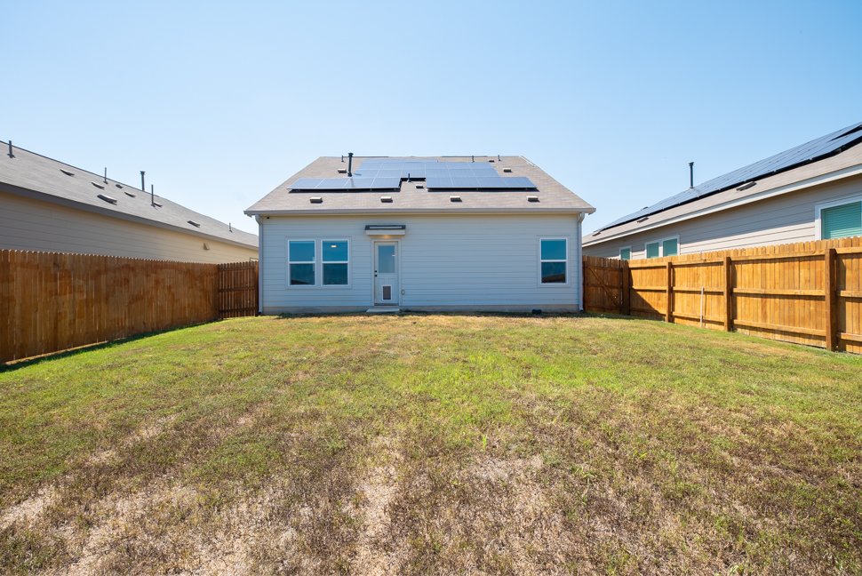 9051 Navarro Vista, Seguin, TX 78155, USA property image