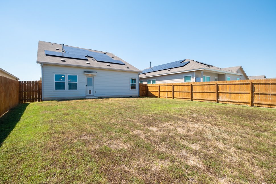 9051 Navarro Vista, Seguin, TX 78155, USA property image