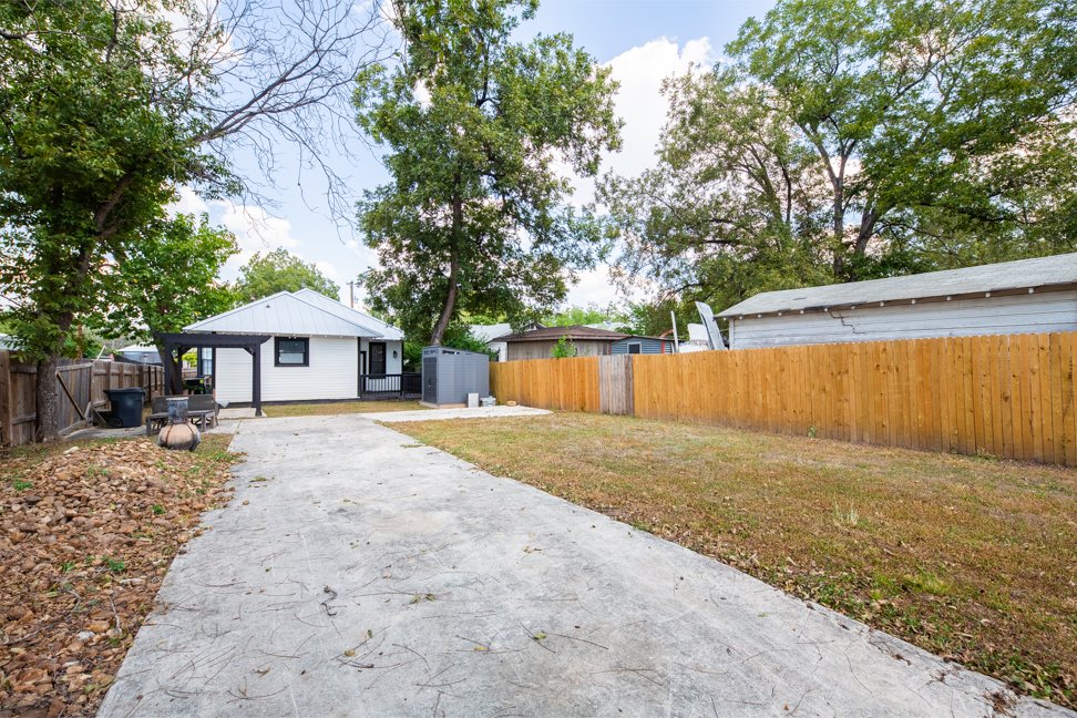 1012 Dawson, San Antonio, TX 78202 property image