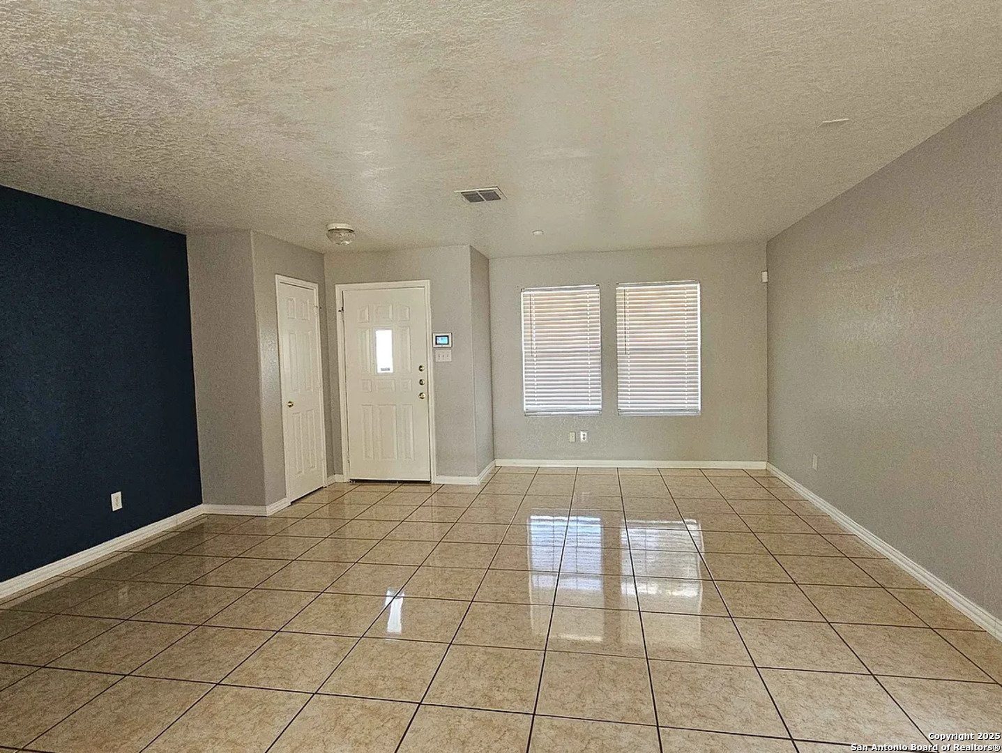 607 Ridingate Farm, San Antonio TX 78228 property image