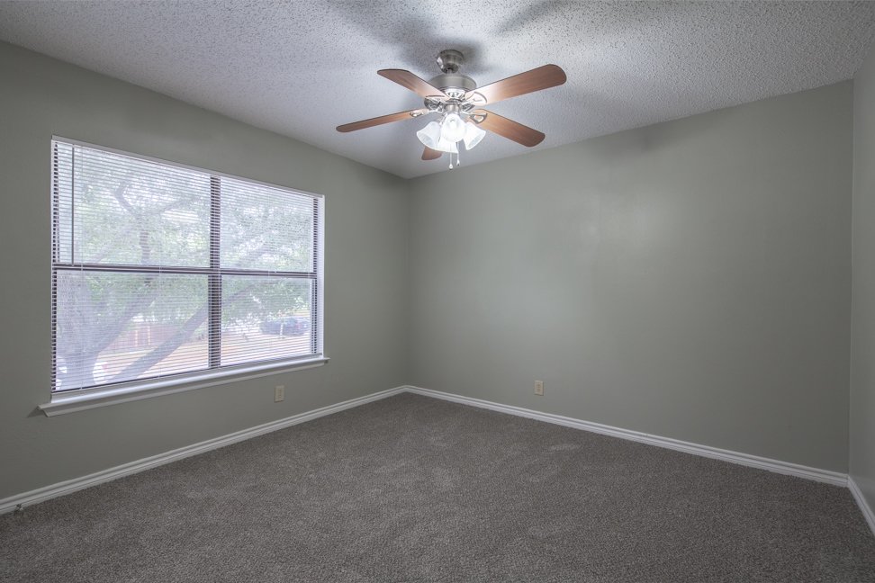 8018 Copper Trail Dr, San Antonio, TX 78244 property image