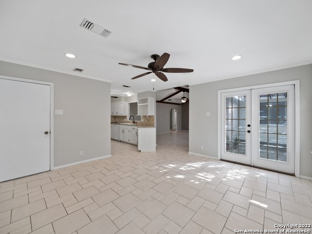 2418 Rockaway Ln, San Antonio, TX 78232-4030 property image