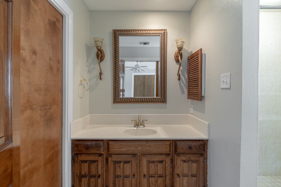 2418 Rockaway Ln, San Antonio, TX 78232-4030 property image