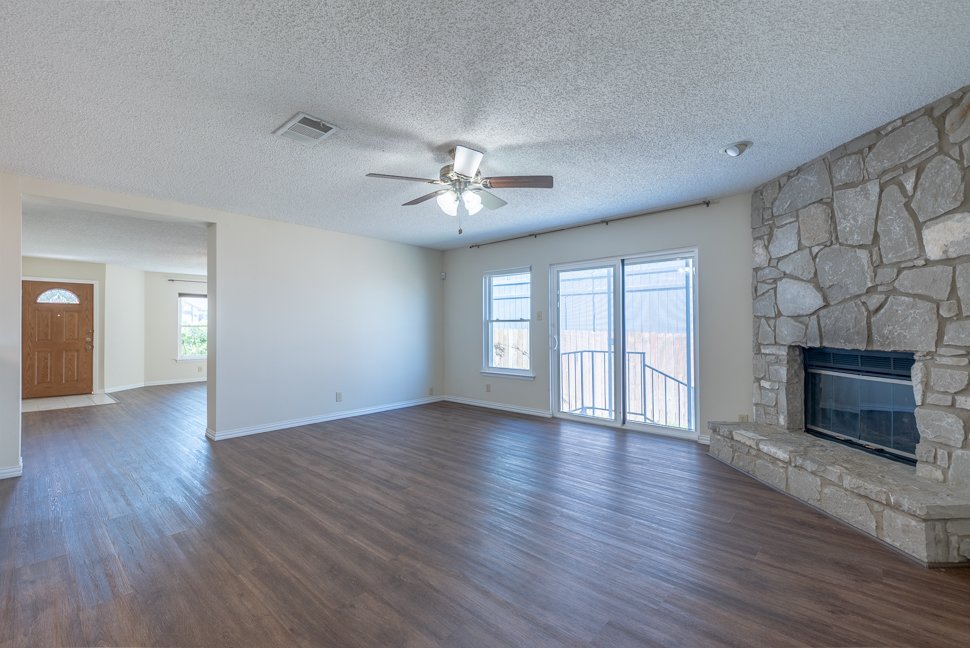 4527 Stradford Place, San Antonio, TX 78217 property image