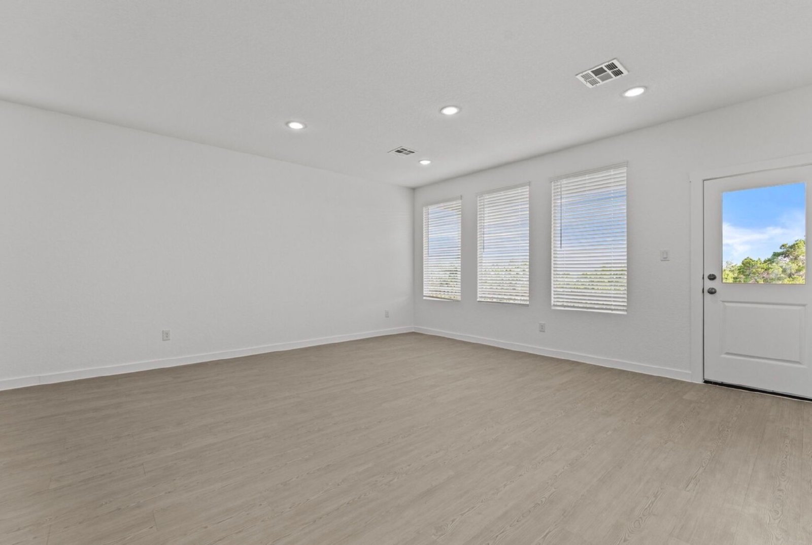 14822 Taradeau San Antonio, TX 78254 property image