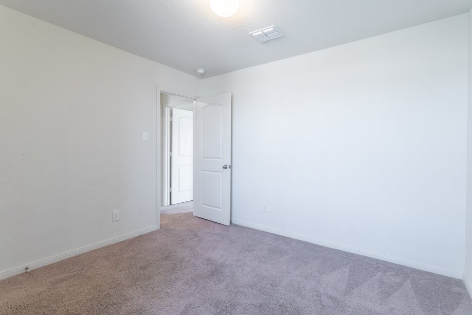 15214 Walcott Rdg Von Ormy, TX 78073 property image