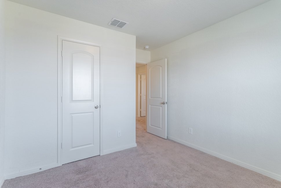 15214 Walcott Rdg Von Ormy, TX 78073 property image