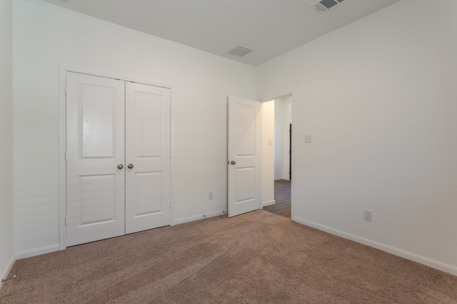 6014 Cerulean Ln, Bulverde, TX 78163 property image