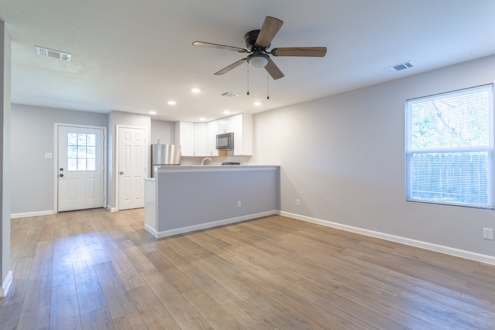 315 Bundy St Unit 2, San Antonio, TX 78220 property image