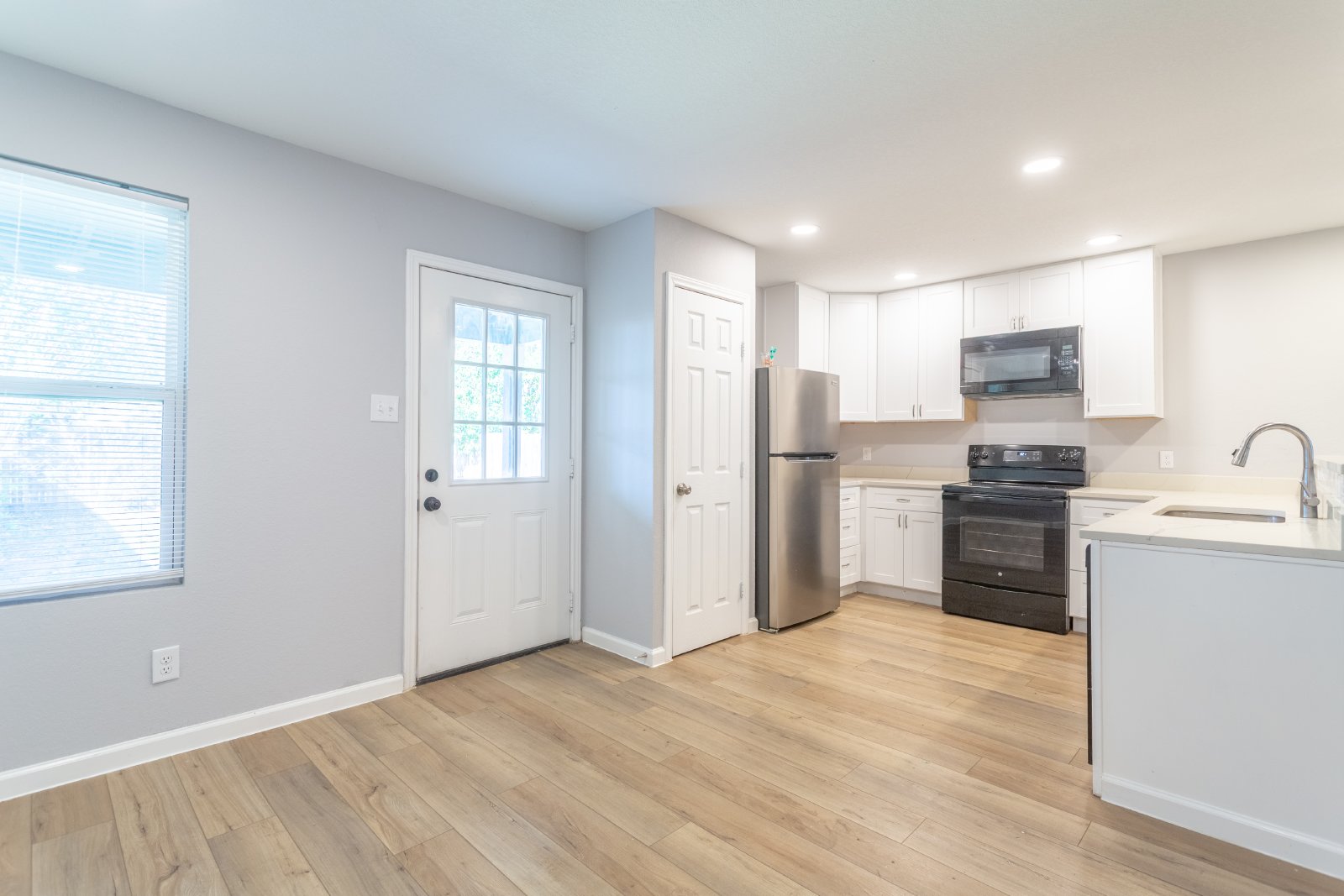 315 Bundy St Unit 2, San Antonio, TX 78220 property image