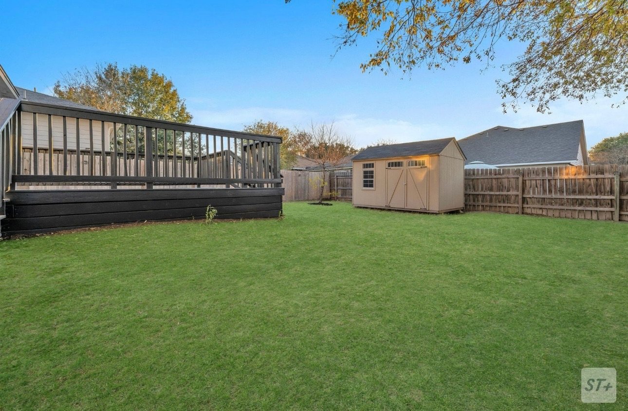 671 Lynx Mtn San Antonio, TX 78251 property image