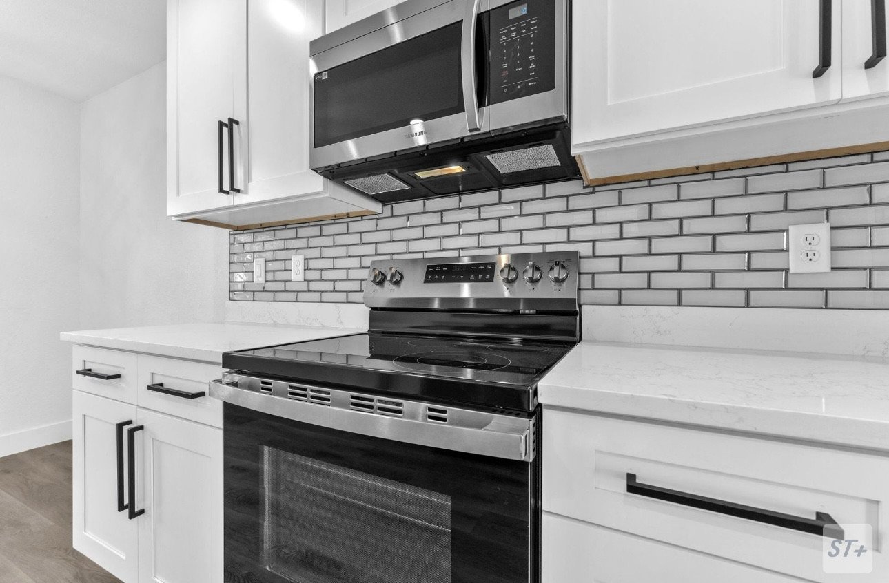 671 Lynx Mtn San Antonio, TX 78251 property image