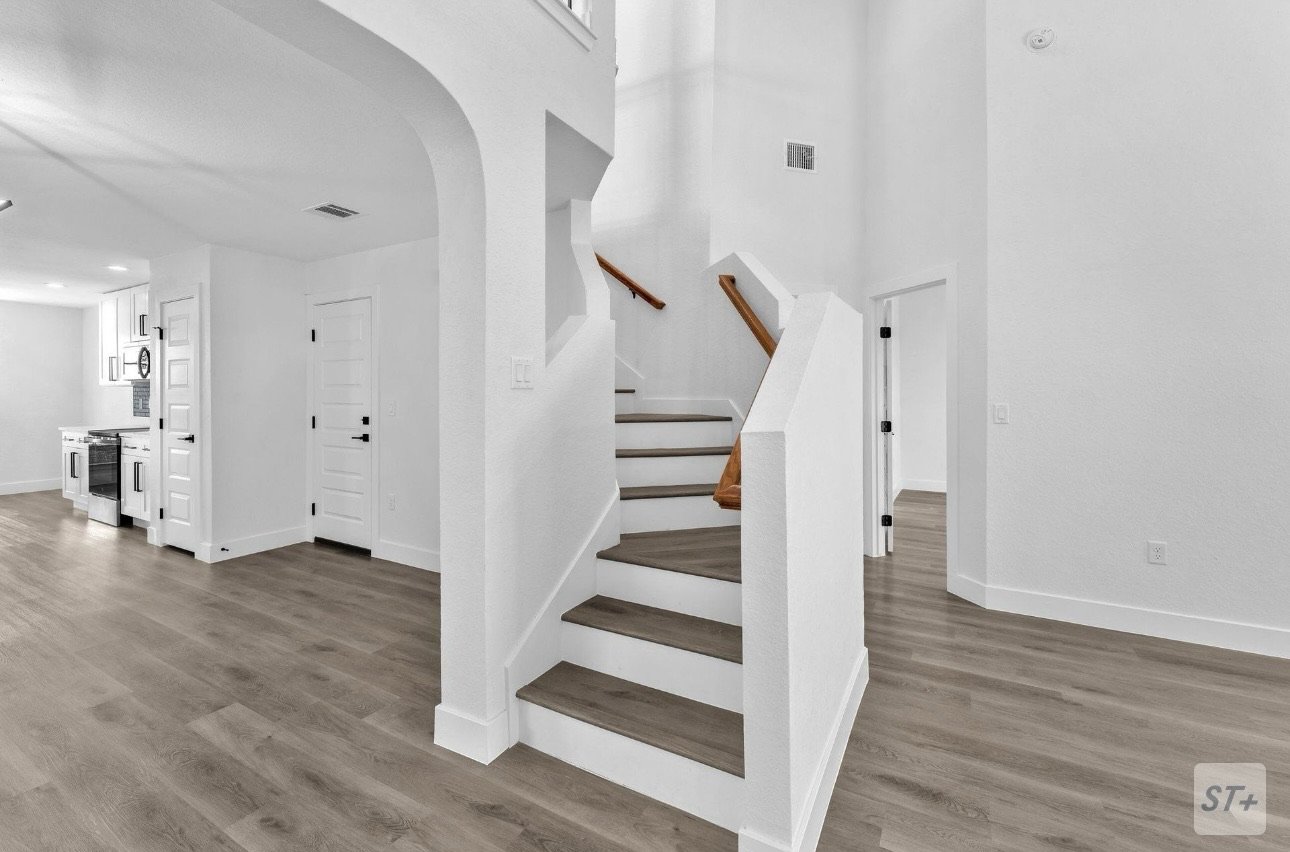 671 Lynx Mtn San Antonio, TX 78251 property image