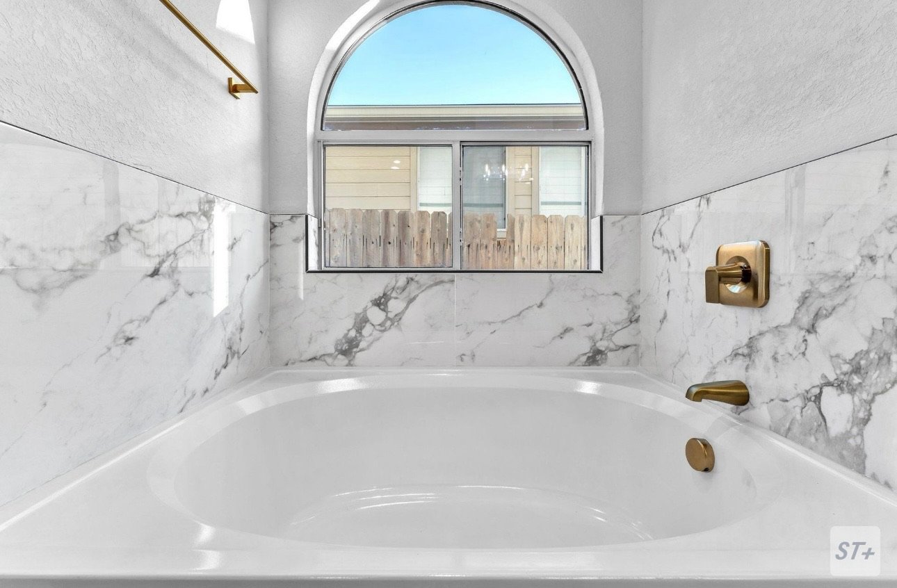 671 Lynx Mtn San Antonio, TX 78251 property image