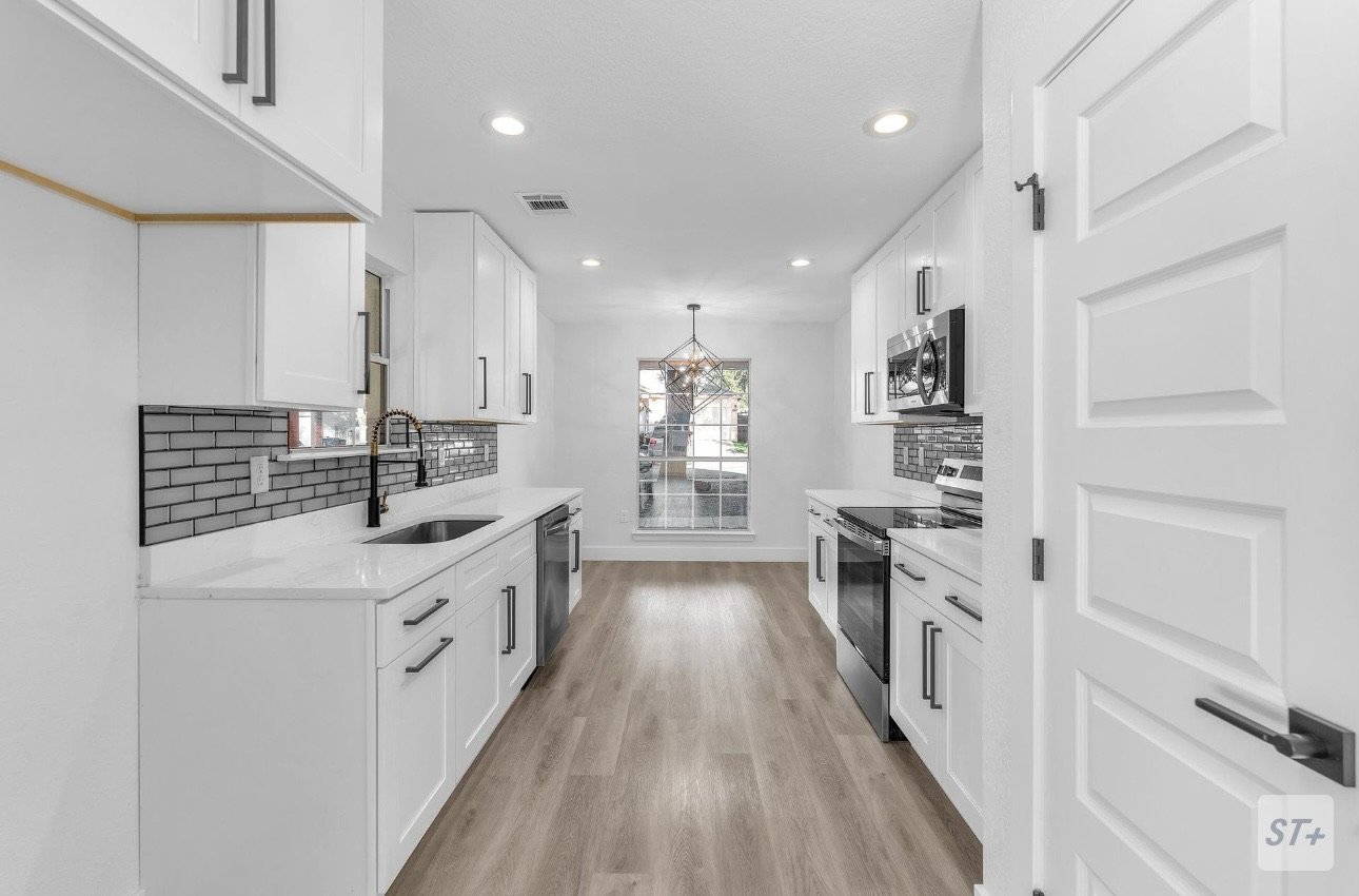 671 Lynx Mtn San Antonio, TX 78251 property image