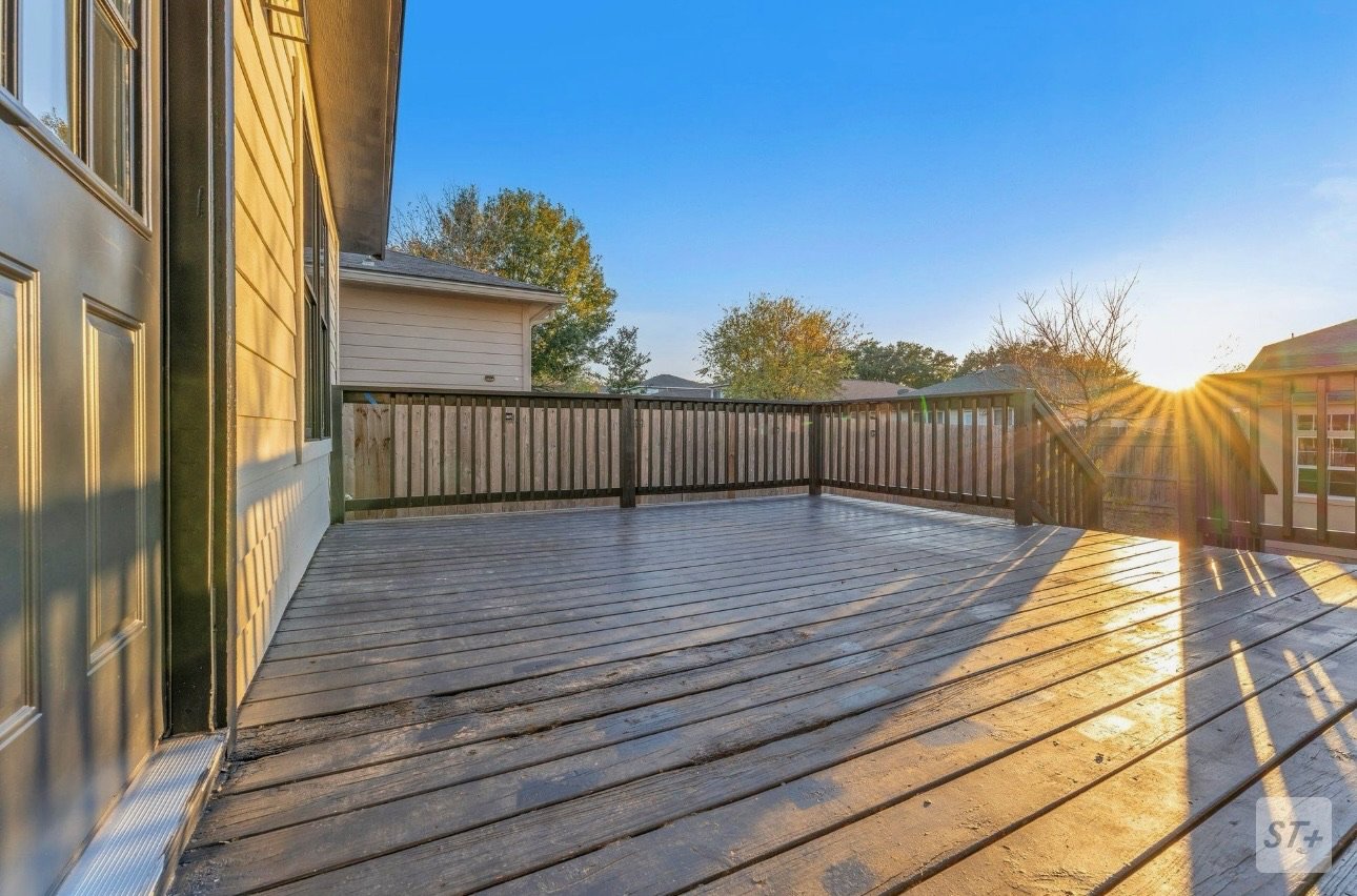 671 Lynx Mtn San Antonio, TX 78251 property image