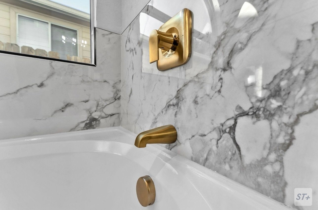 671 Lynx Mtn San Antonio, TX 78251 property image