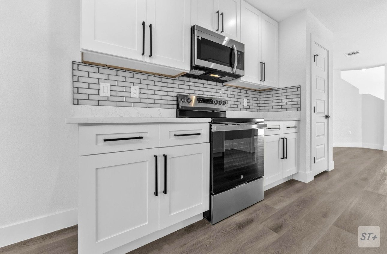 671 Lynx Mtn San Antonio, TX 78251 property image