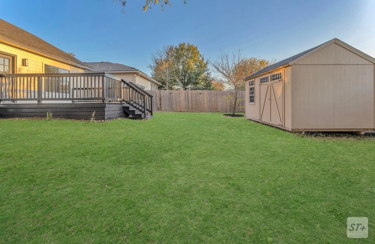 671 Lynx Mtn San Antonio, TX 78251 property image