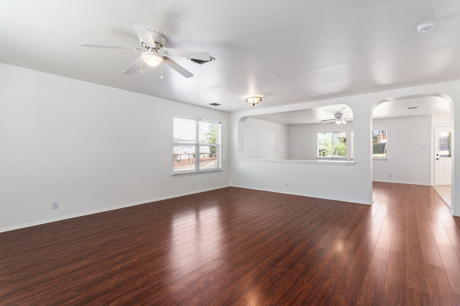 438 Leopard Claw San Antonio, TX 78251 property image