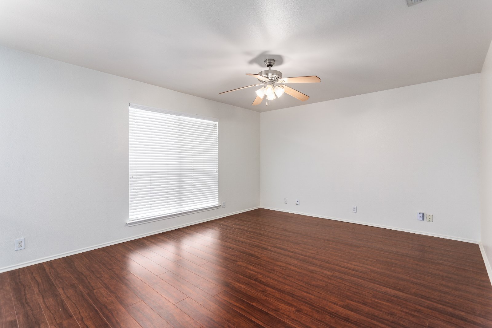 438 Leopard Claw San Antonio, TX 78251 property image