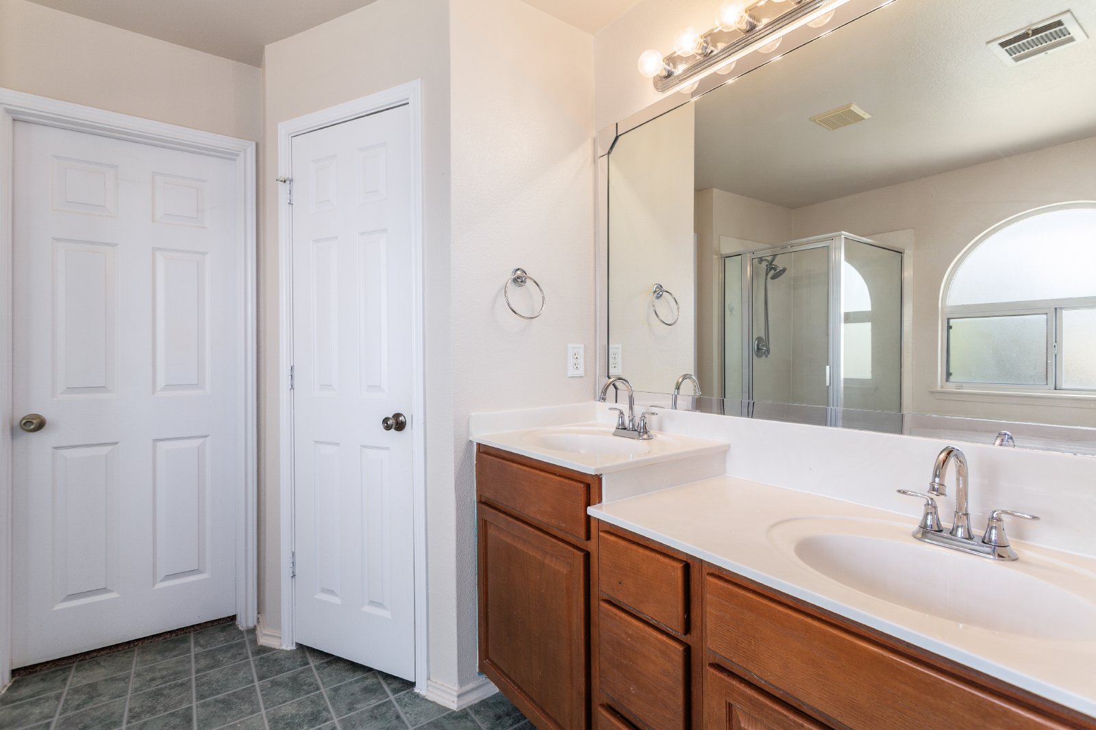 438 Leopard Claw San Antonio, TX 78251 property image