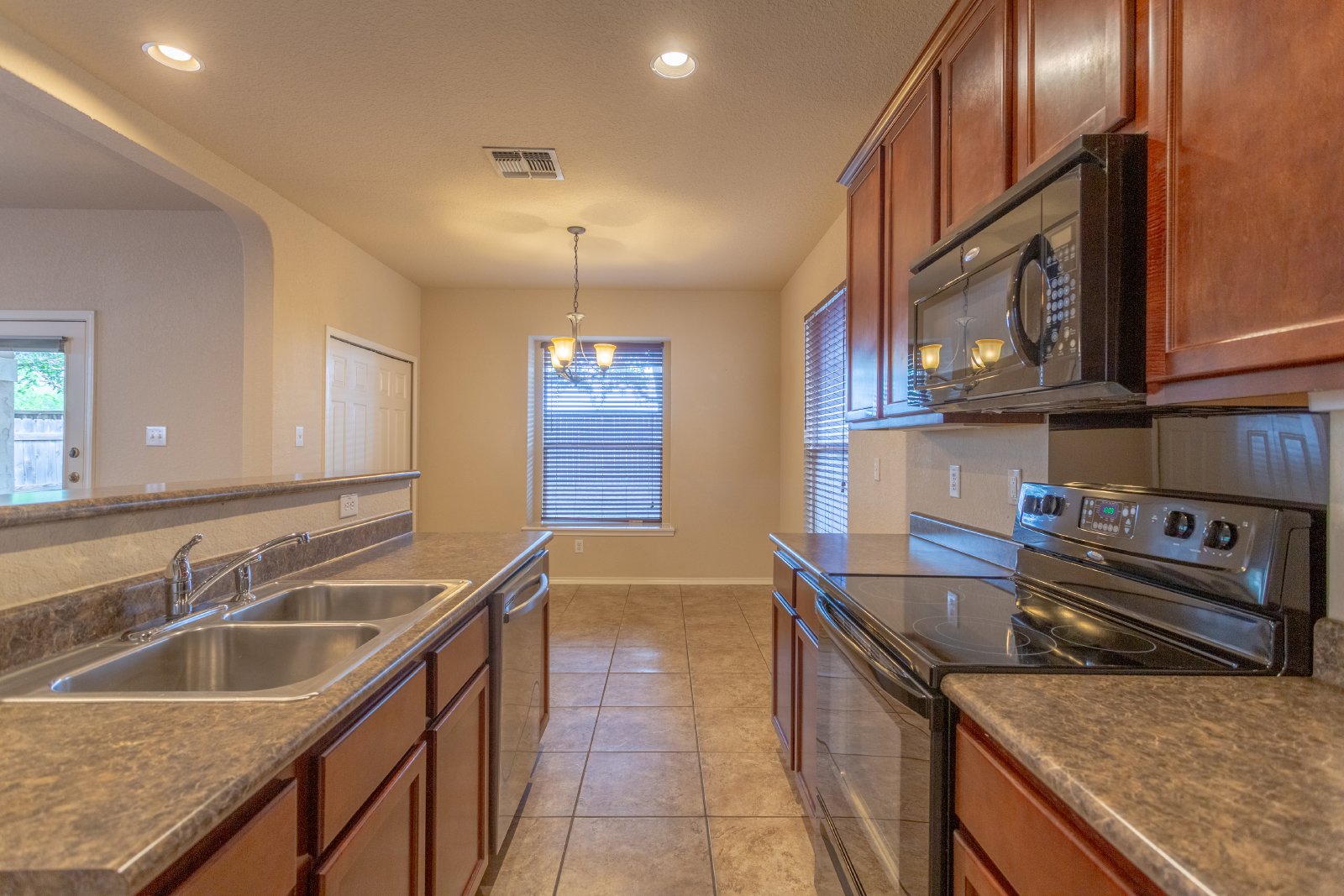 12330 Abbey Park San Antonio, TX 78249 property image