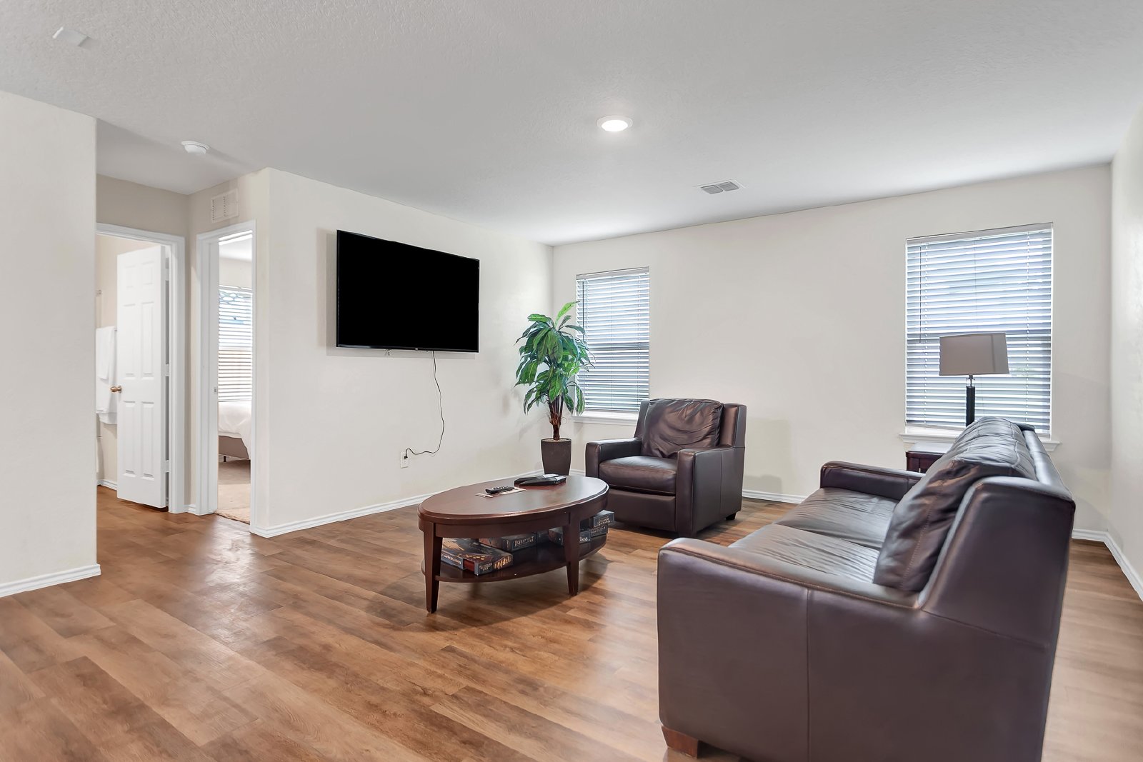 7360 Yucca Pl, San Antonio TX 78253 property image