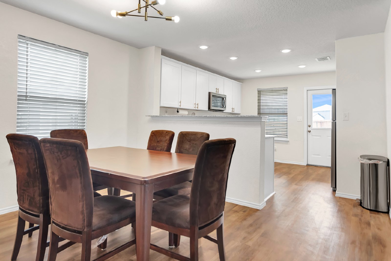 7360 Yucca Pl, San Antonio TX 78253 property image