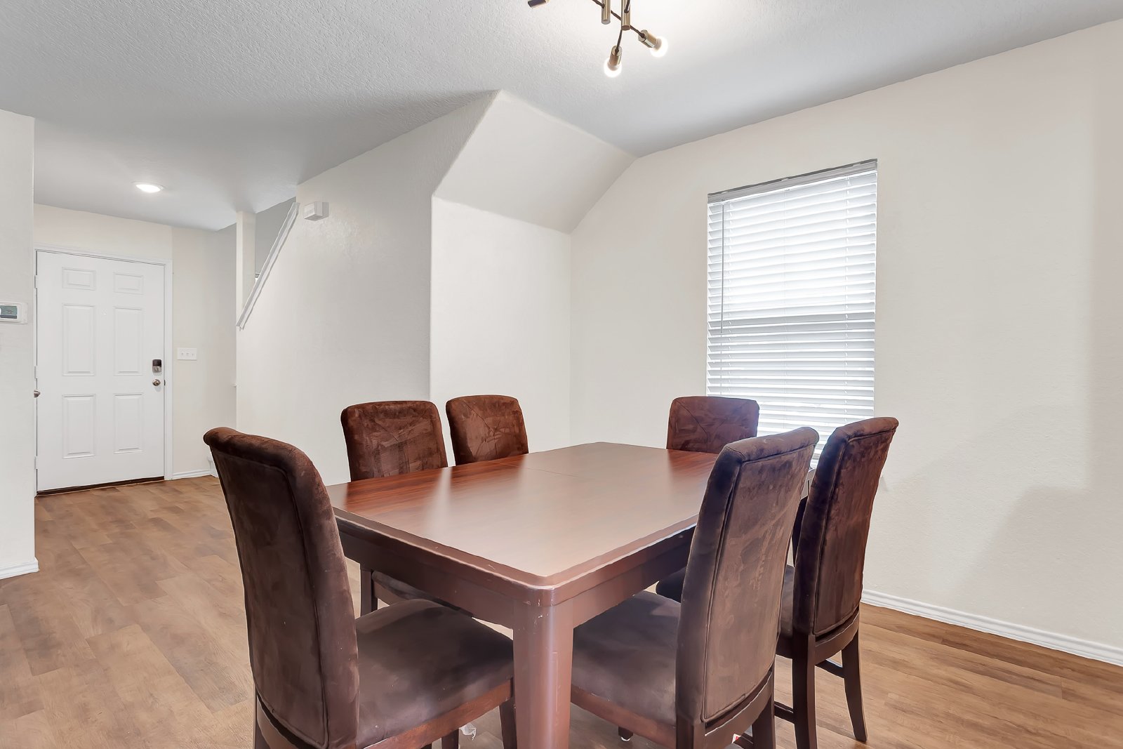 7360 Yucca Pl, San Antonio TX 78253 property image