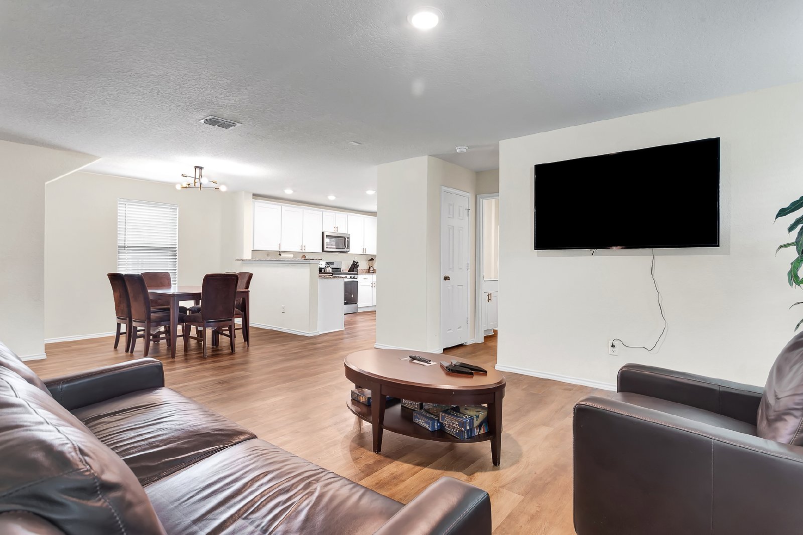 7360 Yucca Pl, San Antonio TX 78253 property image