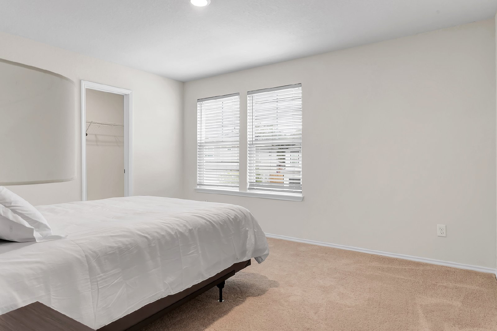 7360 Yucca Pl, San Antonio TX 78253 property image