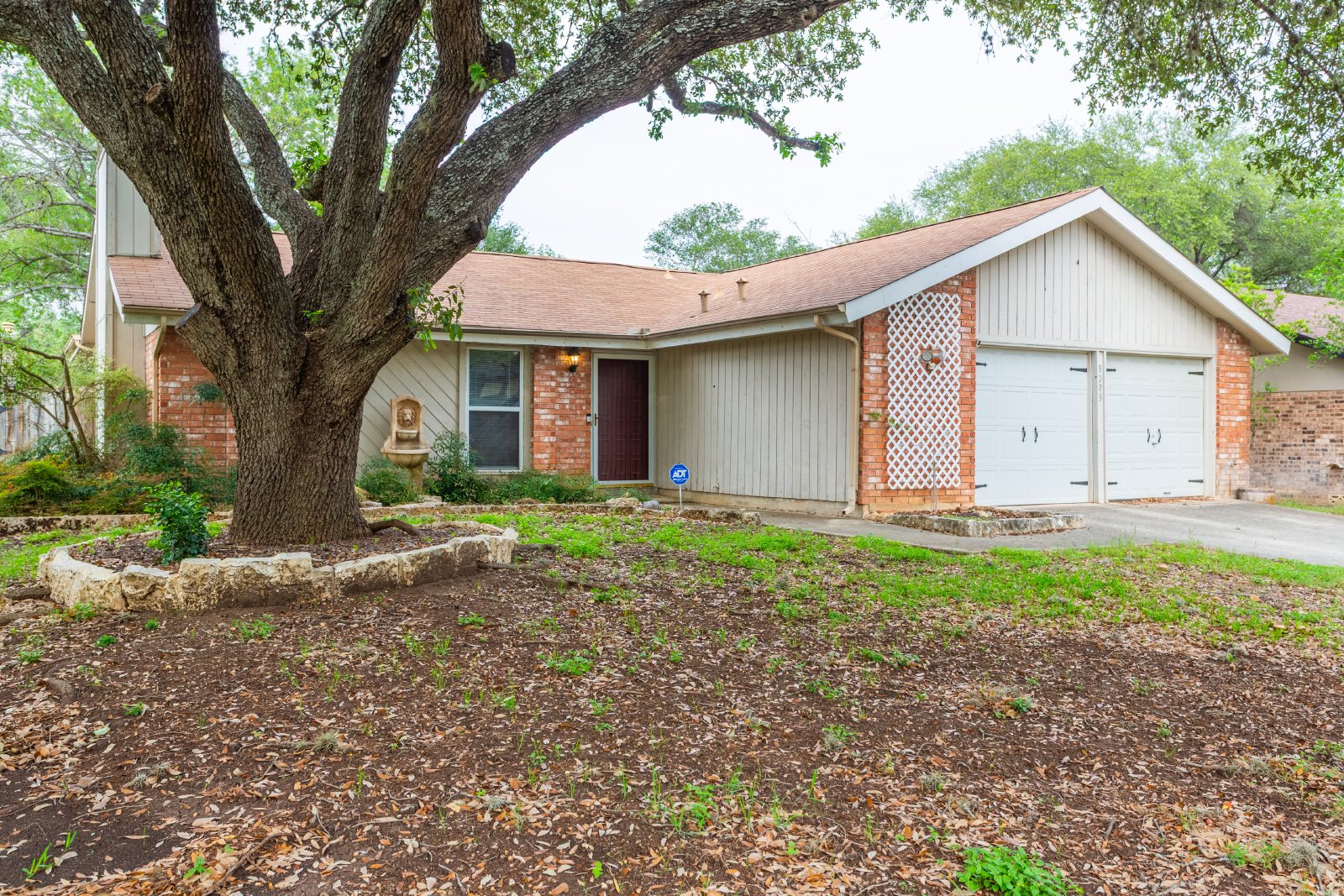 3023 Shingle Oak Dr, San Antonio, TX 78247 property image