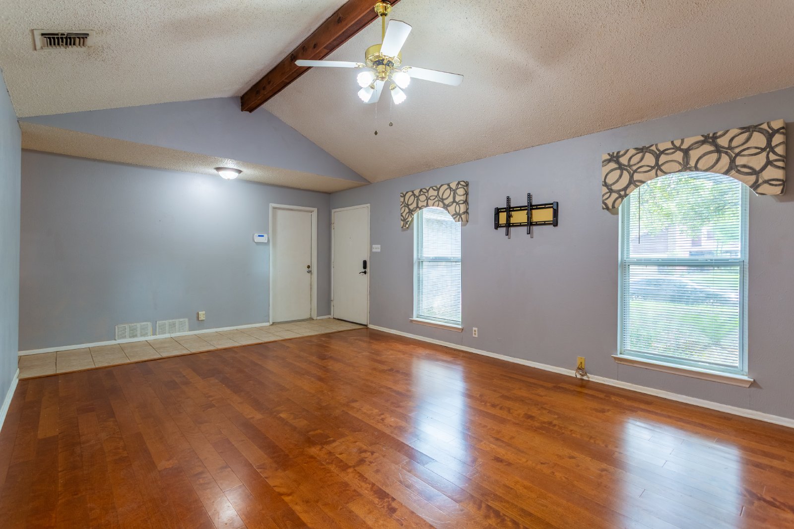 3023 Shingle Oak Dr, San Antonio, TX 78247 property image